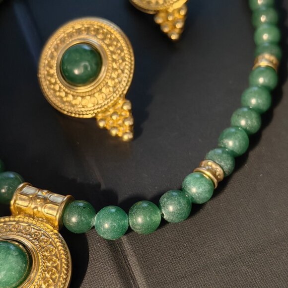 Stunning Vintage Chunky Retro Gold Disc Earrings - Picture 8 of 8